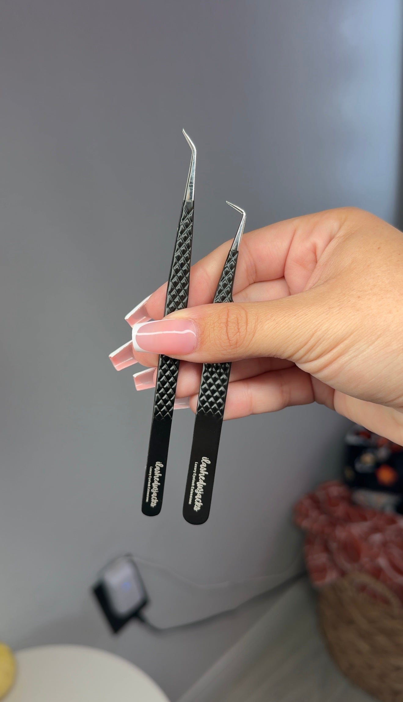 Jet Black Tweezers