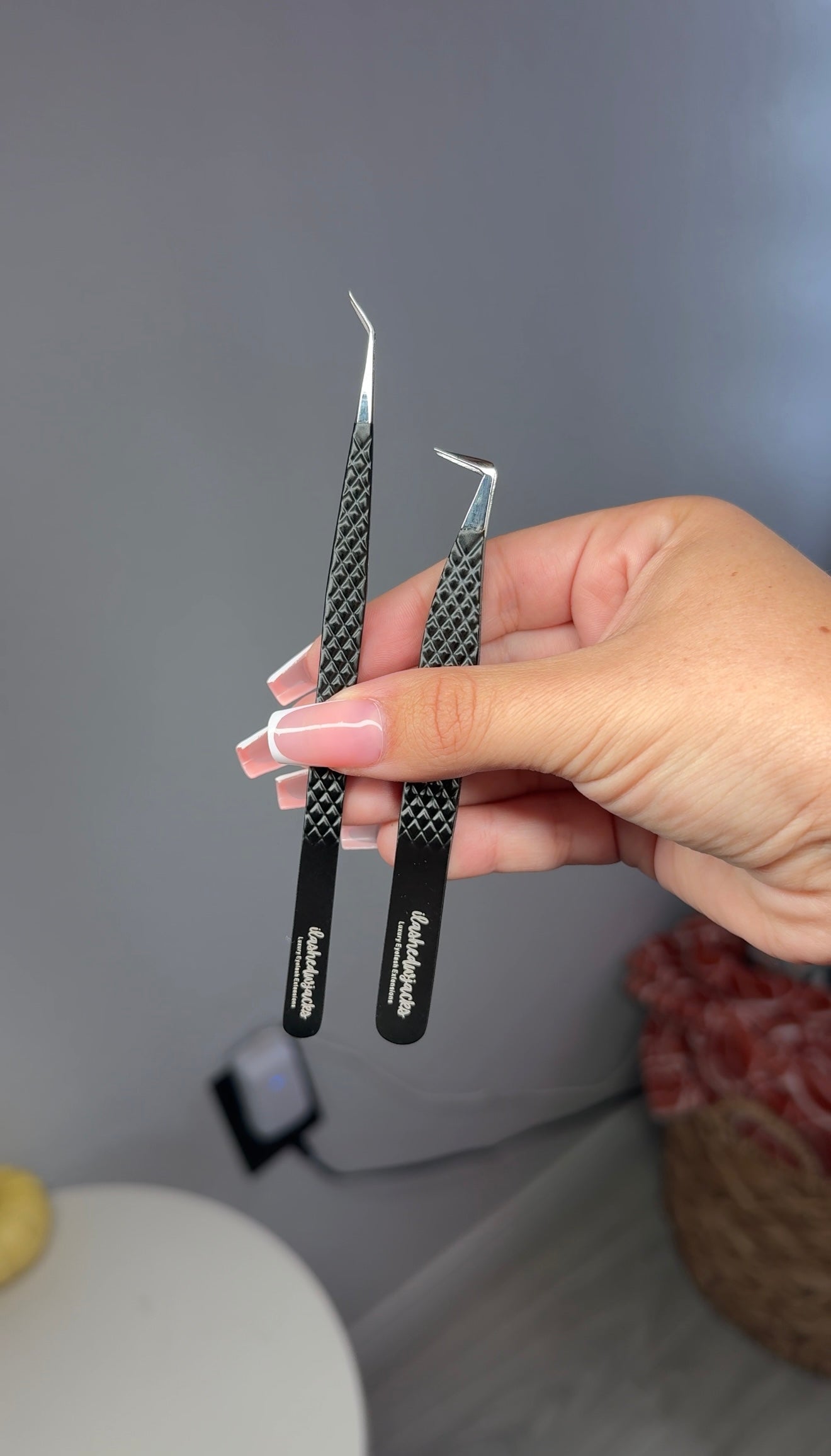 Jet Black Tweezers