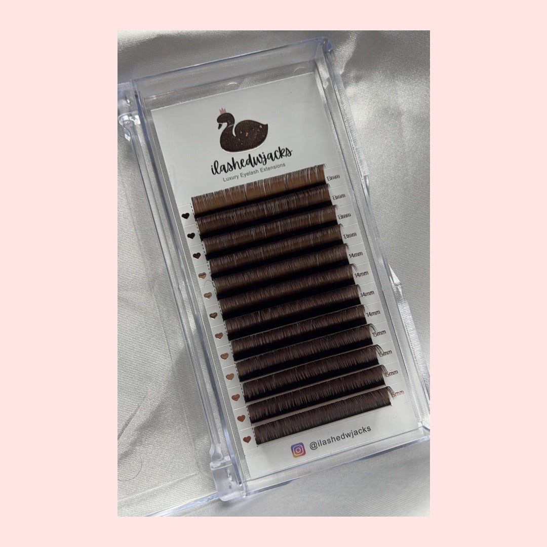 Brown 0.05 D Volume Lash Extension Trays