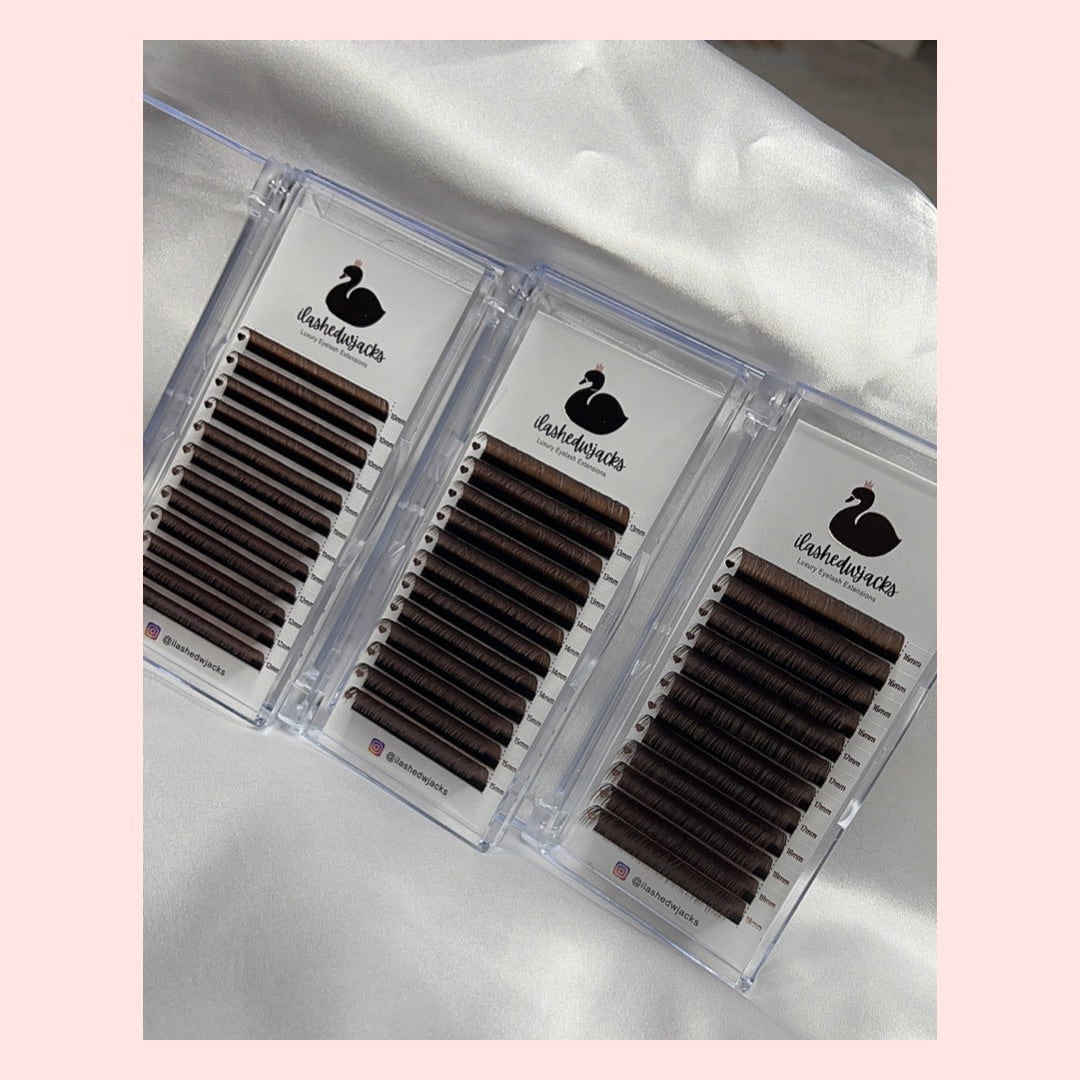 Brown 0.05 D Volume Lash Extension Trays